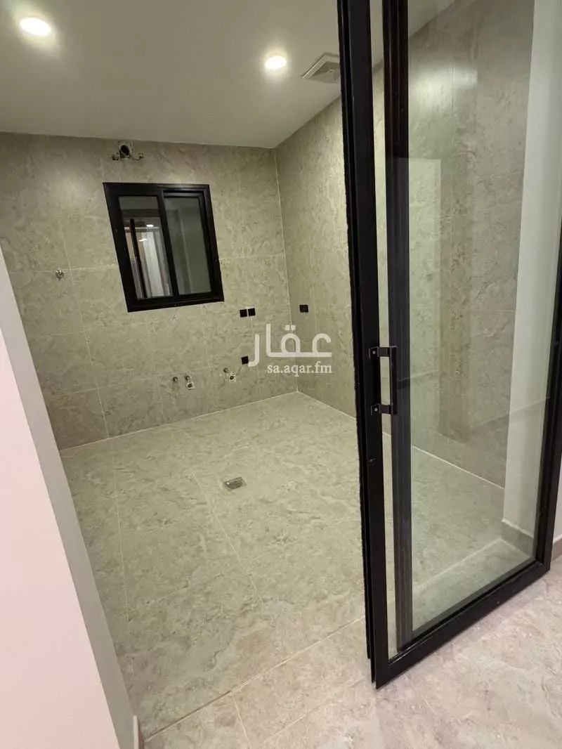 5 bedroom apartment in Al Rawdah 9