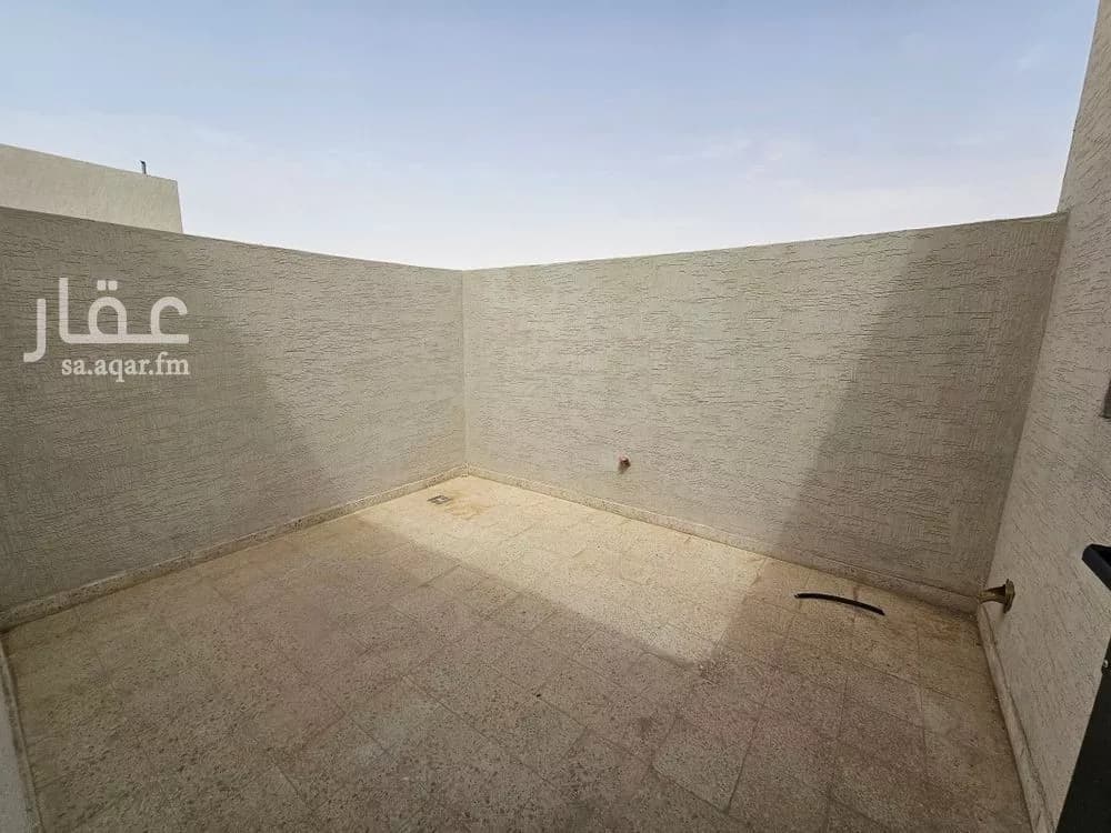 6 bedroom villa in Al Rimal 22