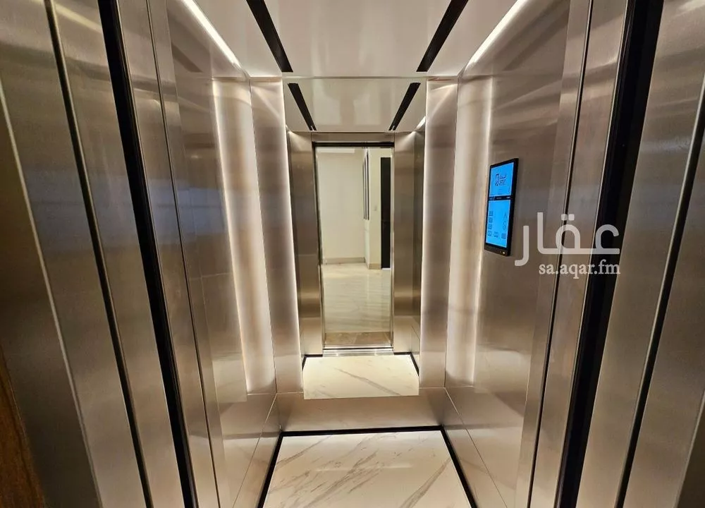 6 bedroom villa in Al Rimal 26