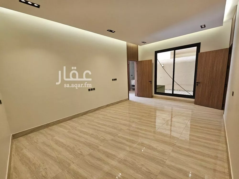 6 bedroom villa in Al Rimal 5