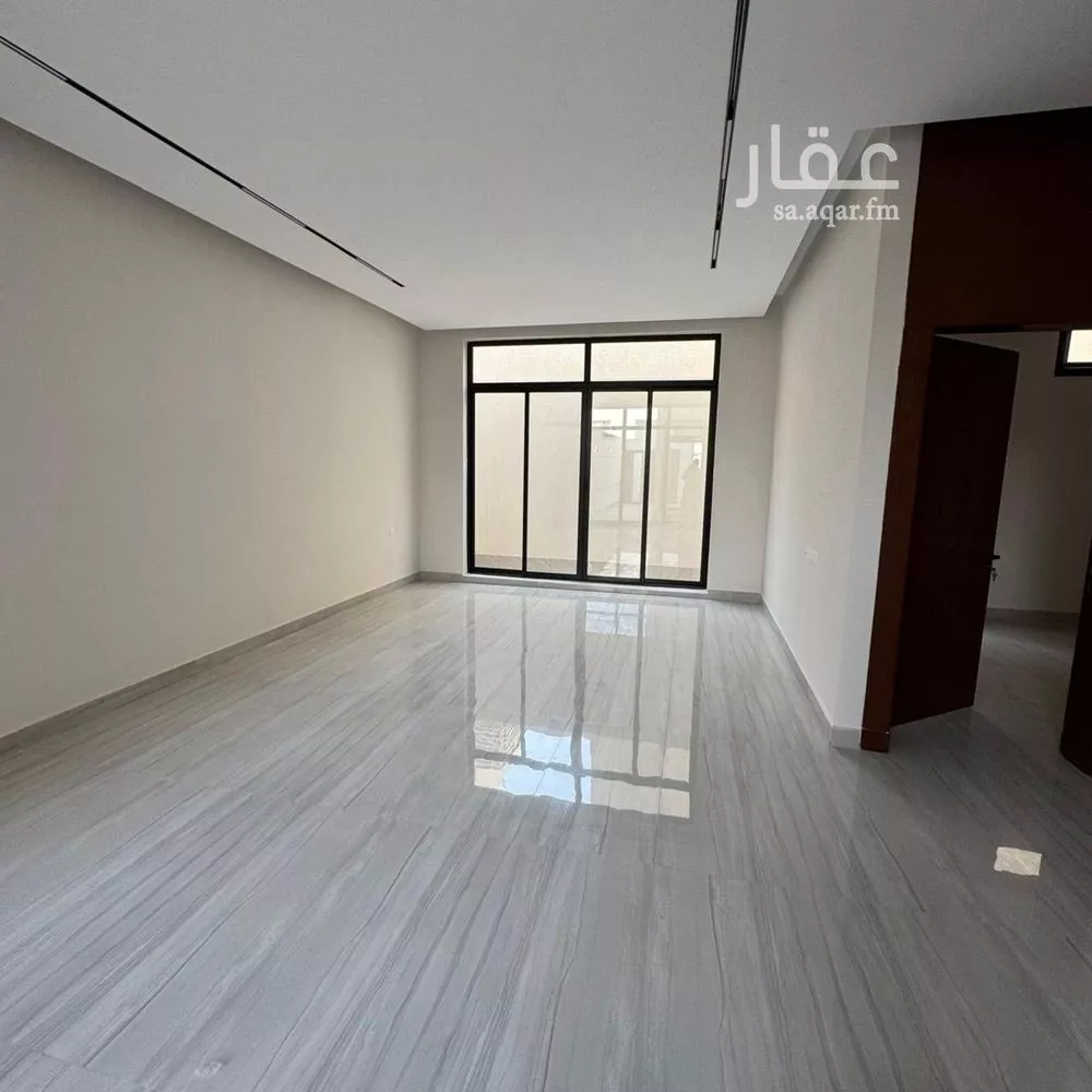 فيلا 4 غرف في النرجس 3