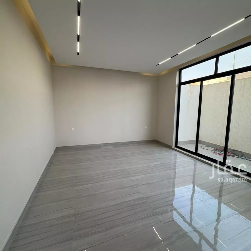 فيلا 4 غرف في النرجس 7