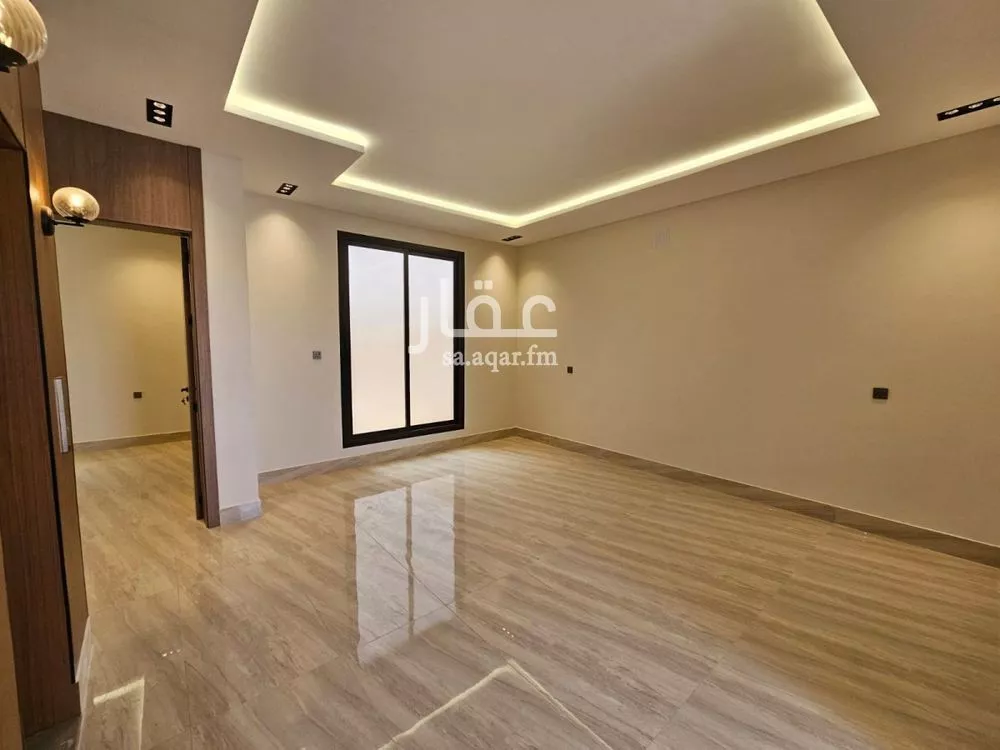 فيلا 6 غرف في الرمال 24