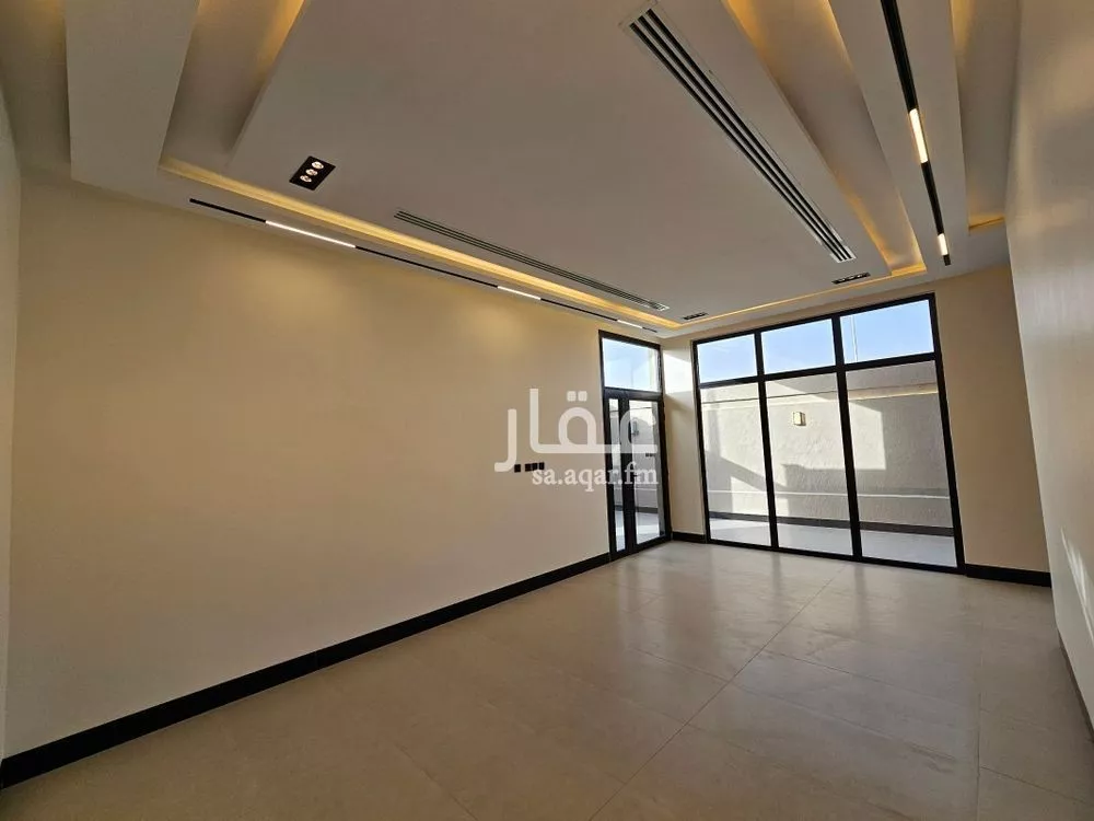 فيلا 6 غرف في الرمال 13