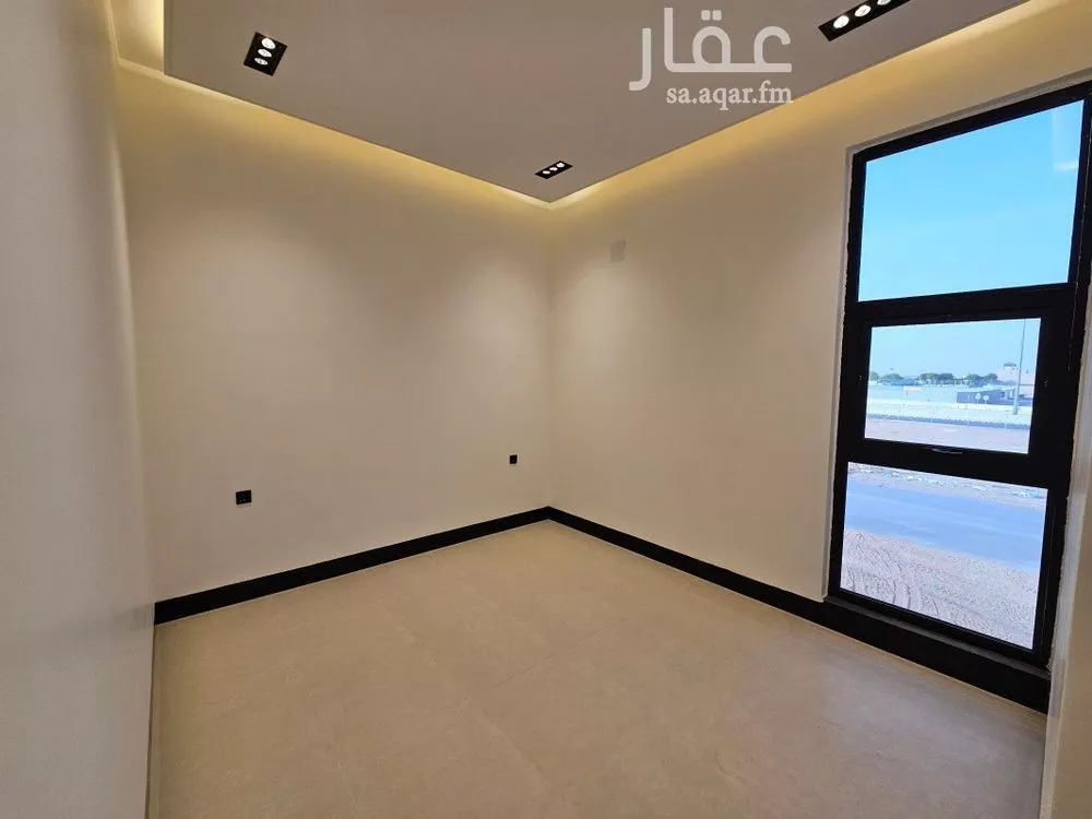 فيلا 6 غرف في الرمال 14