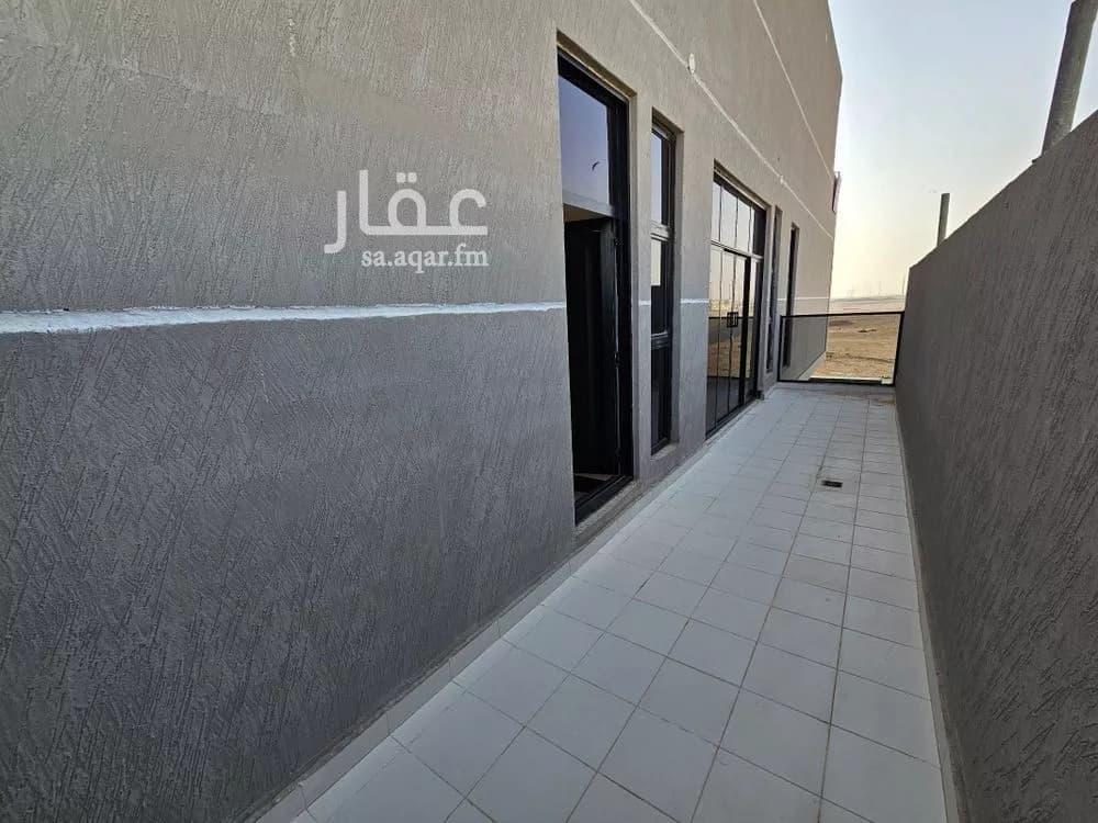 فيلا 6 غرف في الرمال 15