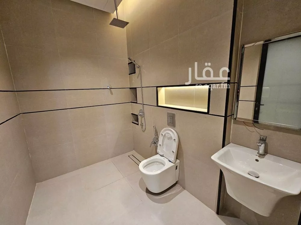 فيلا 6 غرف في الرمال 18