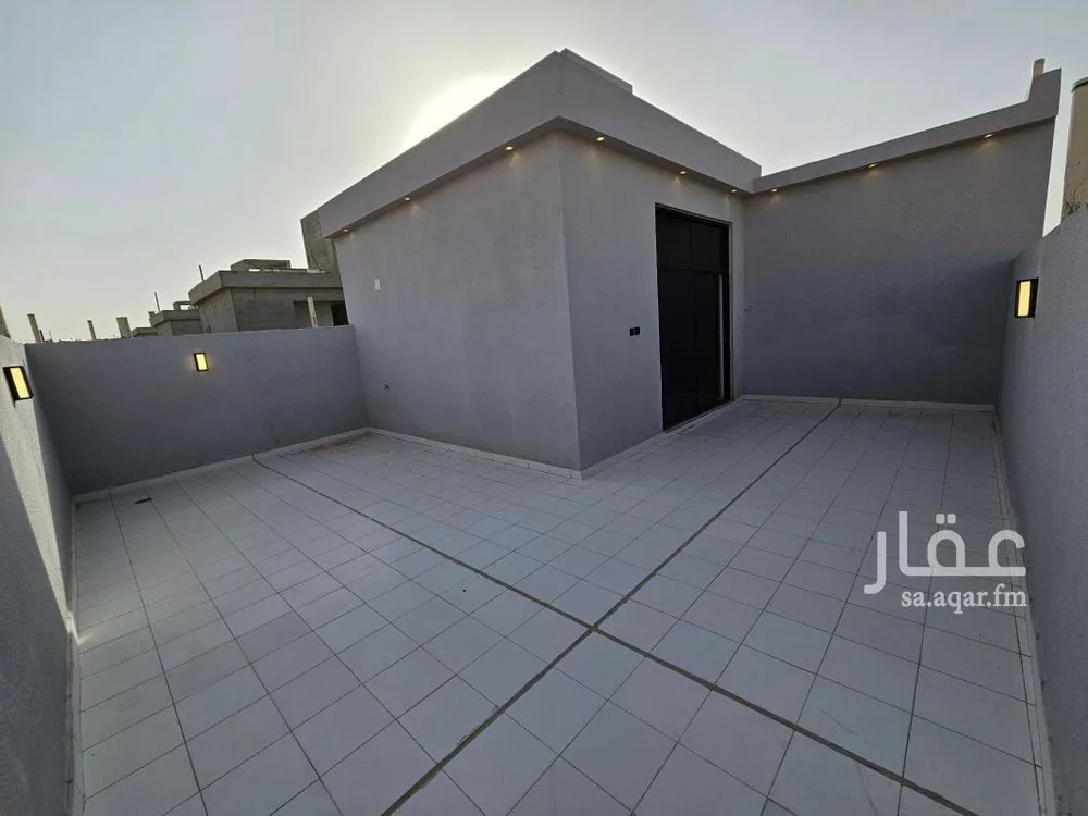 فيلا 6 غرف في الرمال 21