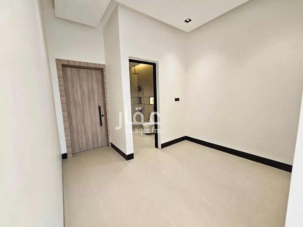 فيلا 6 غرف في الرمال 4