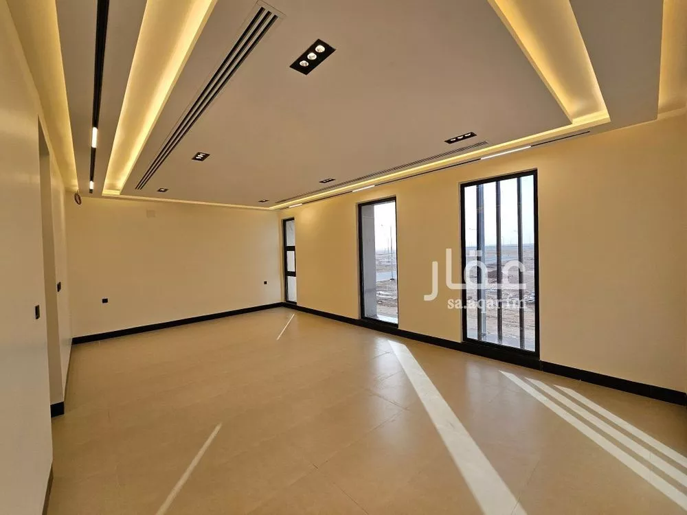 فيلا 6 غرف في الرمال 10