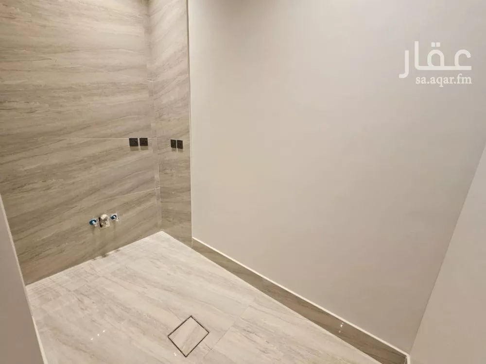 فيلا 6 غرف في الرمال 13