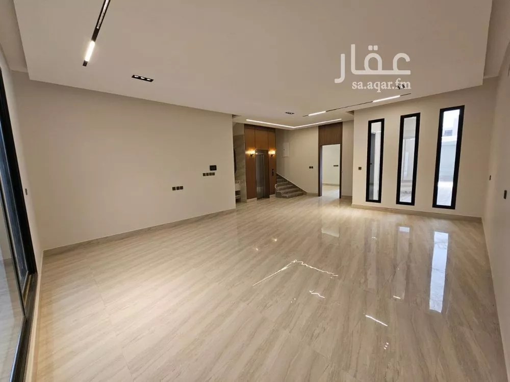 فيلا 6 غرف في الرمال 5