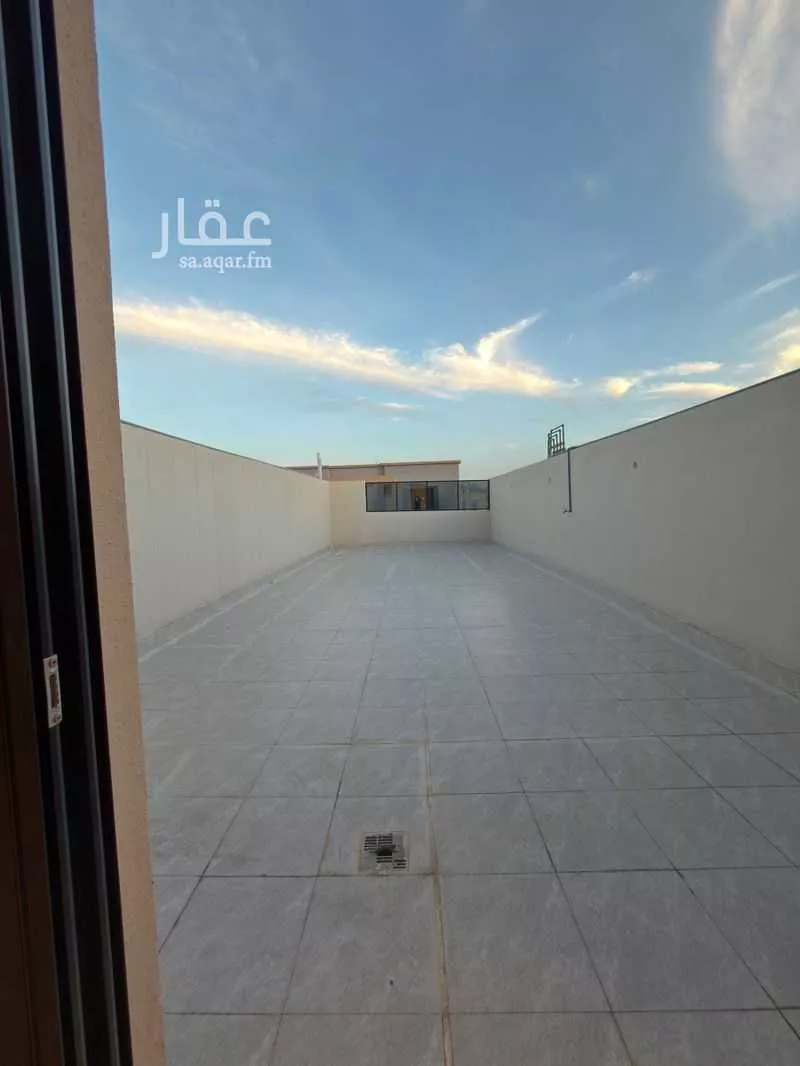 شقة 3 غرف في المنتزة 1