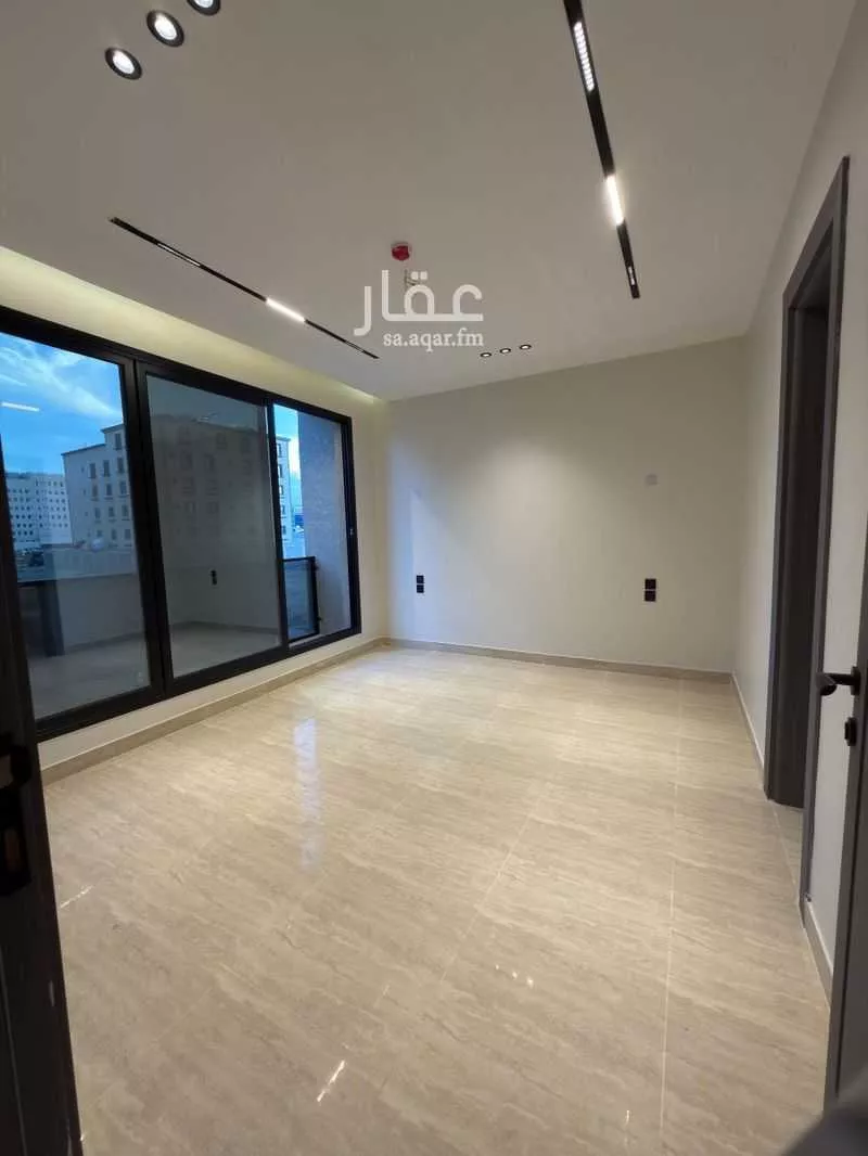 شقة 3 غرف في المنتزة 2