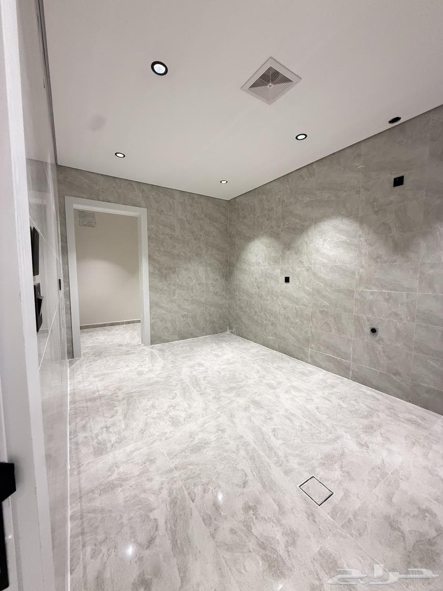 شقة 3 غرف في الشعلة 12