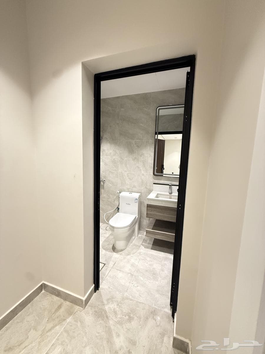 شقة 3 غرف في الشعلة 5