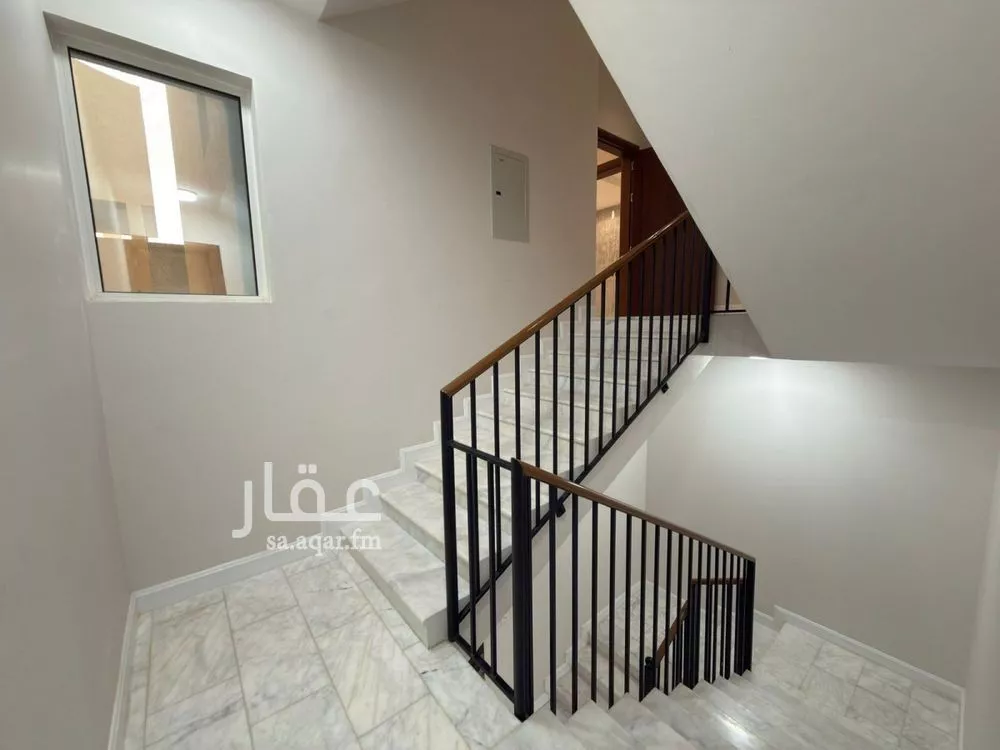 دور 4 غرف في الندى 3