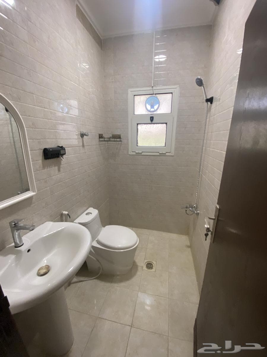 10 bedroom villa in Ash Shulah 4