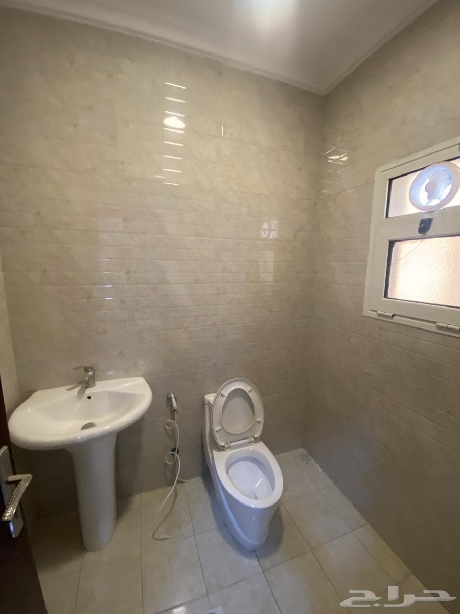 10 bedroom villa in Ash Shulah 6