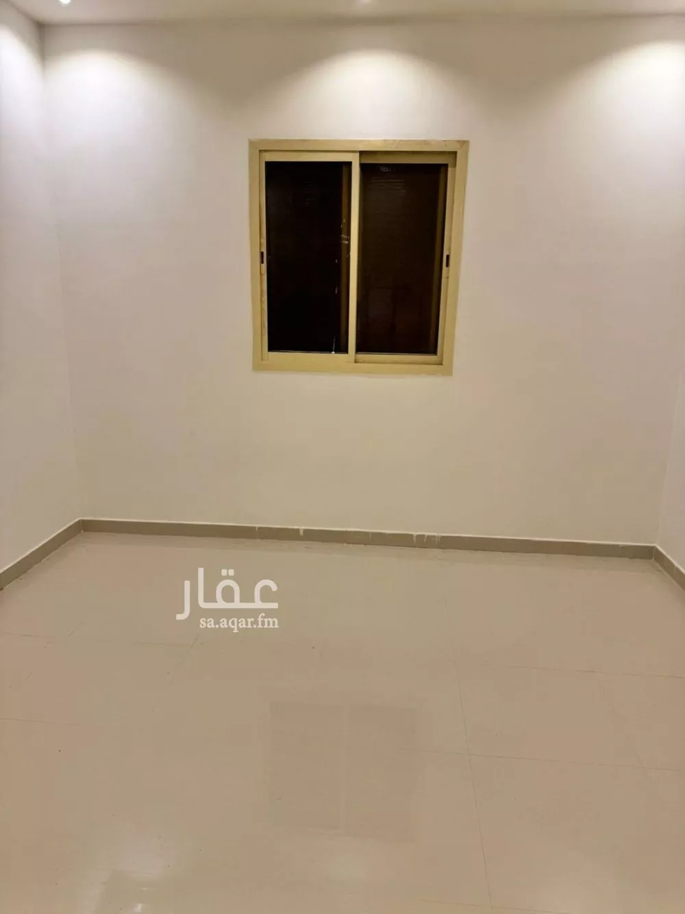 دور 3 غرف في العارض 13