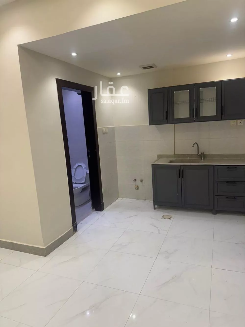 شقة 2 غرف في ام الحمام الشرقي 1