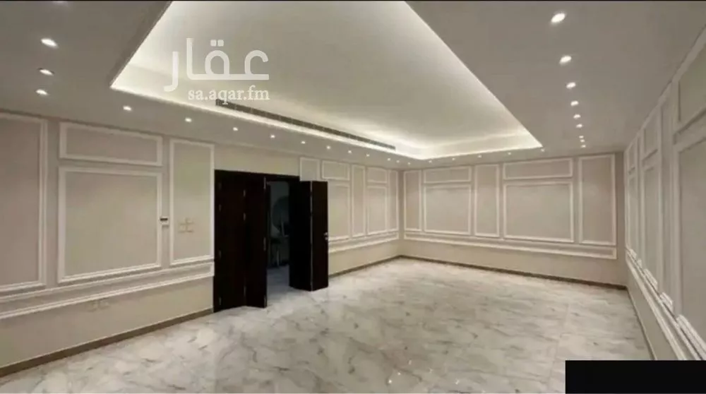 1 bedroom apartment in Al Qairawan 3