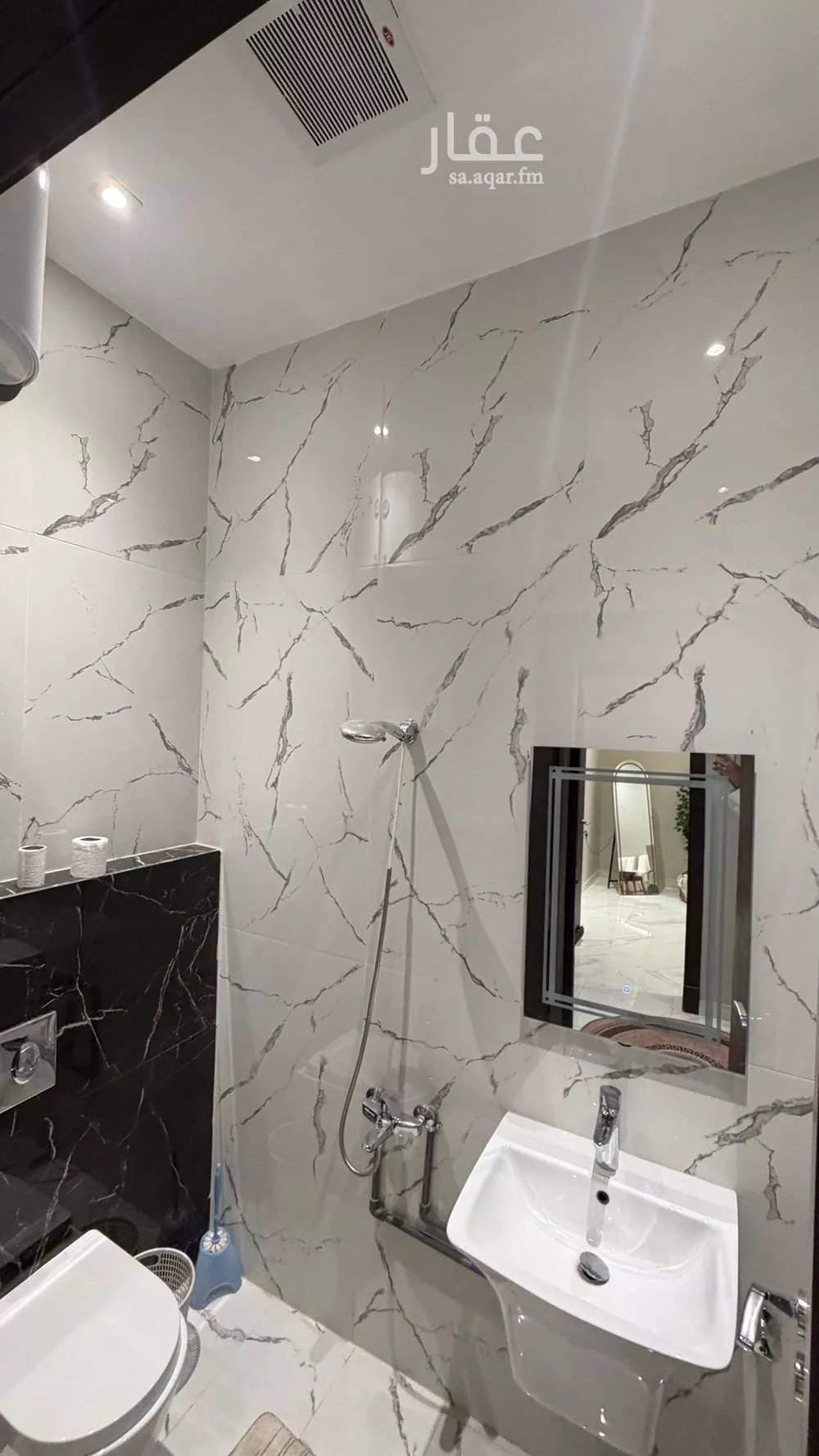 4 bedroom apartment in Al Narjis 1