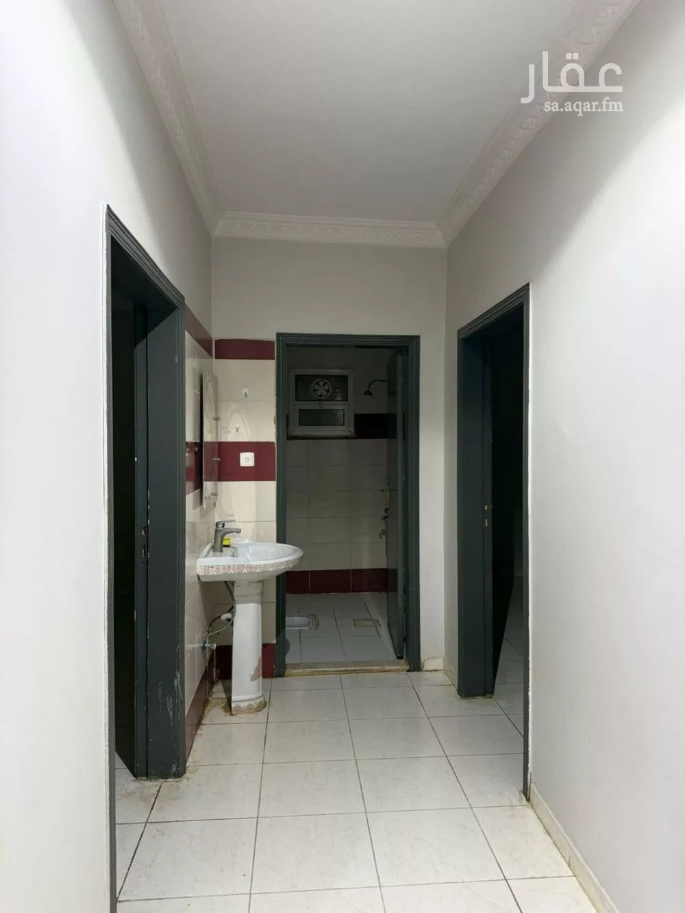 3 bedroom floor in Al Janadriyah 5