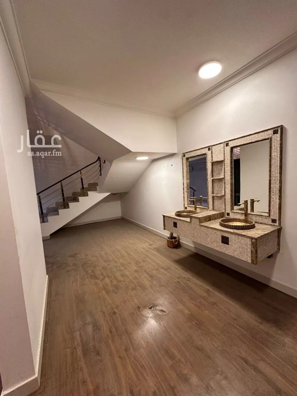 شقة 4 غرف في الياسمين 1