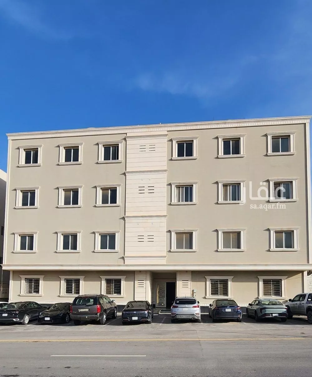 شقة 4 غرف في الملقا 1