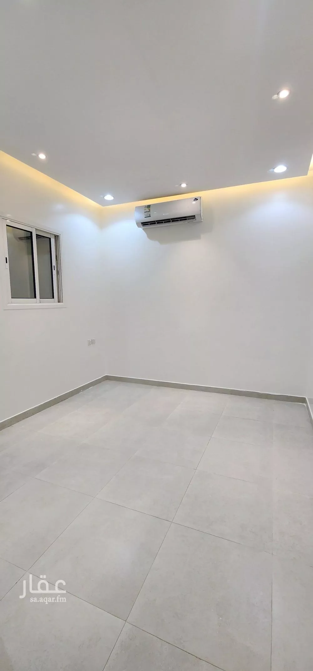 شقة 4 غرف في الملقا 2