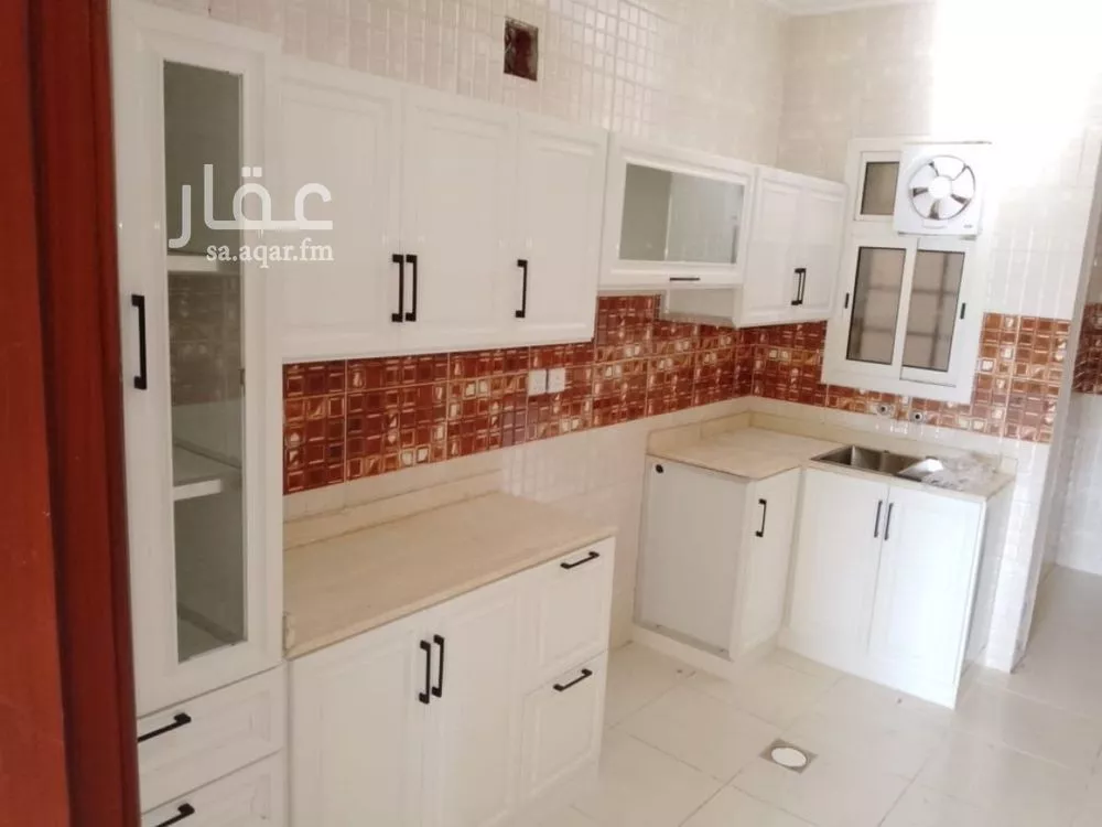 شقة 4 غرف في ظهرة لبن 14