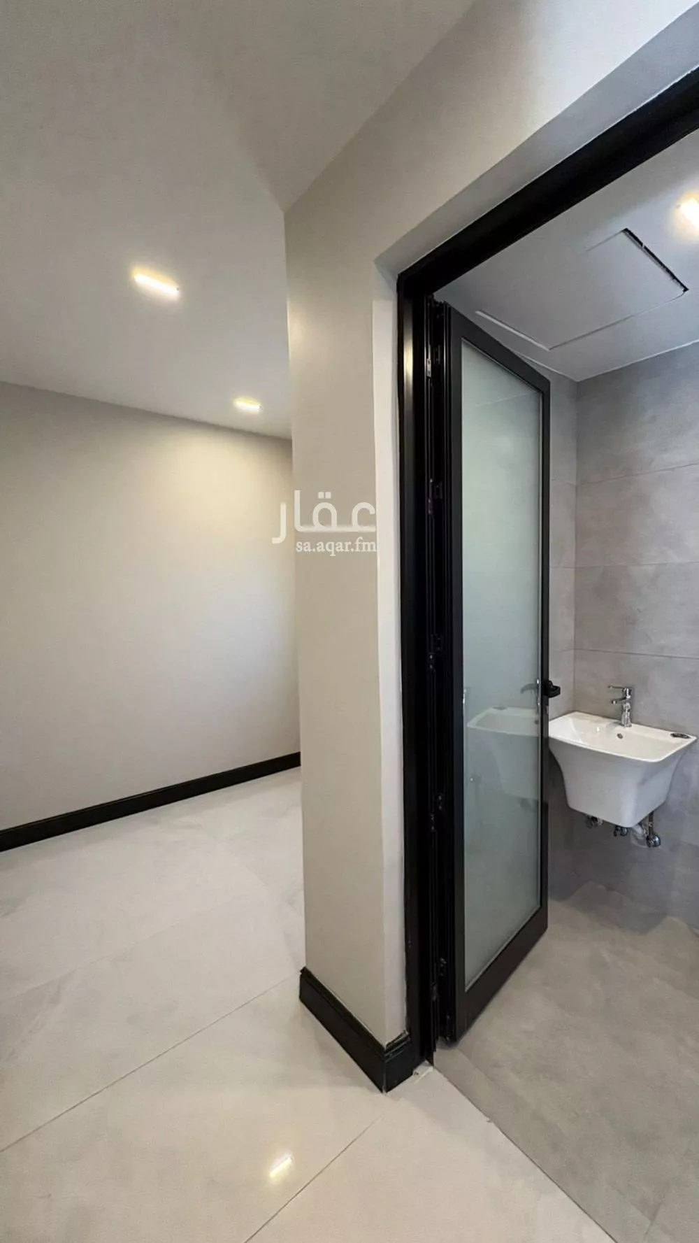 8 bedroom villa in Al Shiraa 9