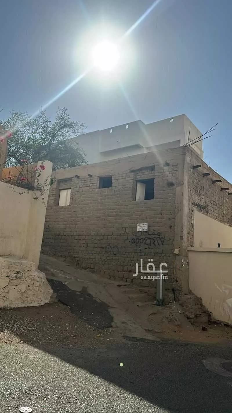 8 bedroom villa in Al Nuzhah 4