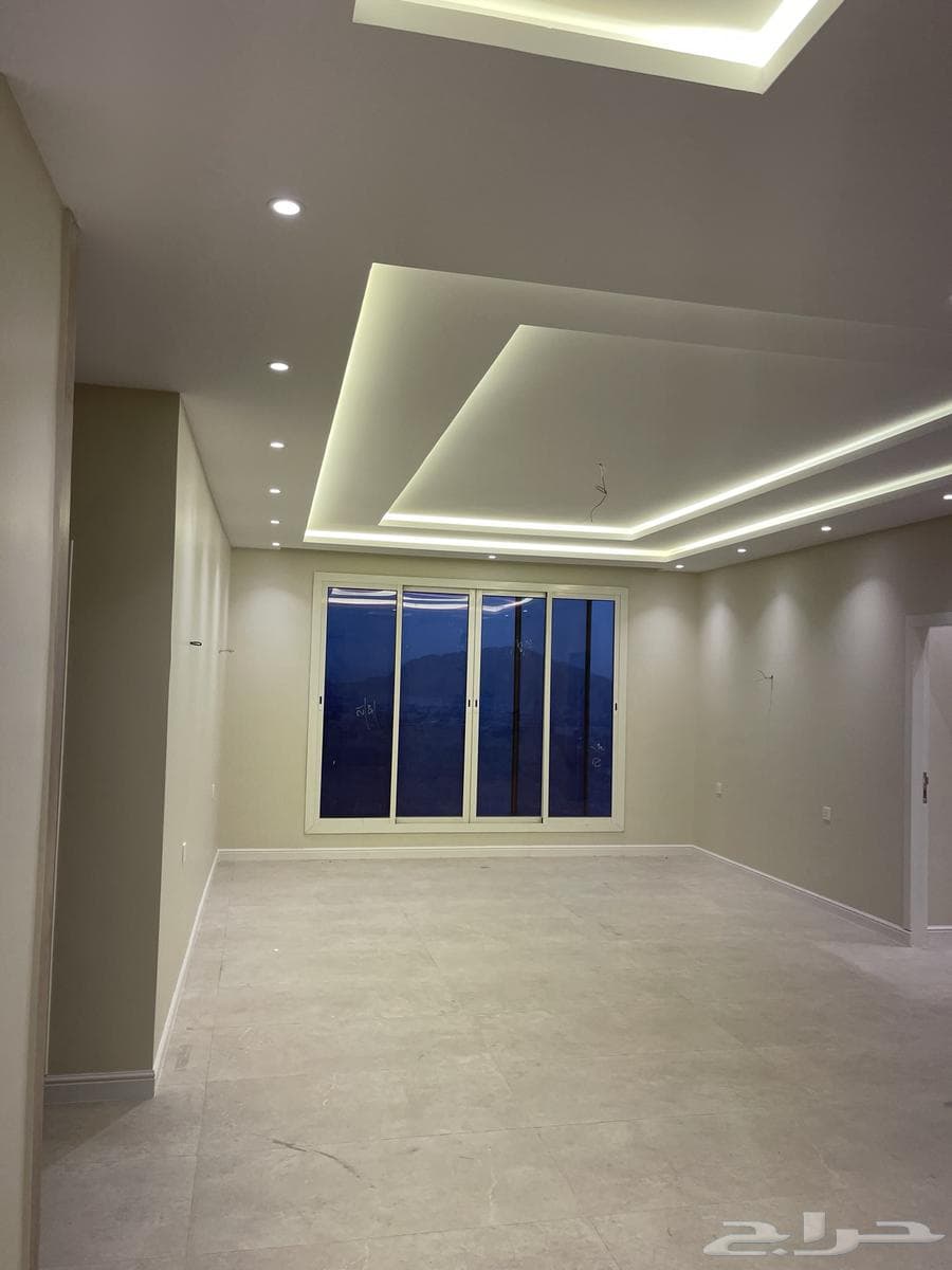 3 bedroom apartment in Al Ukayshiyyah 8