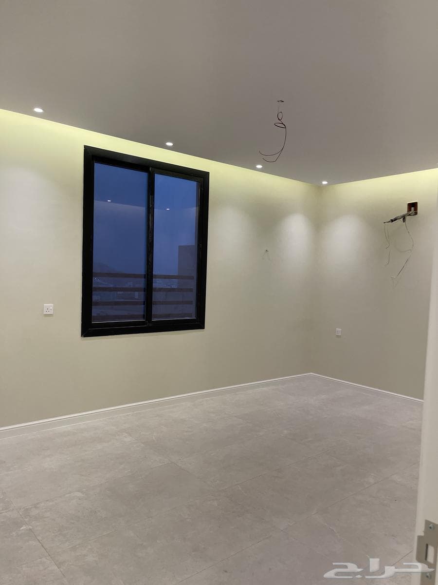 3 bedroom apartment in Al Ukayshiyyah 9