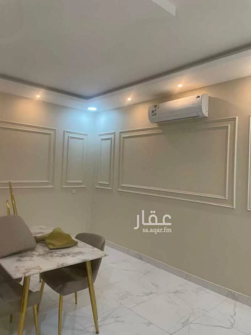 فيلا 8 غرف في اللؤلؤ 5