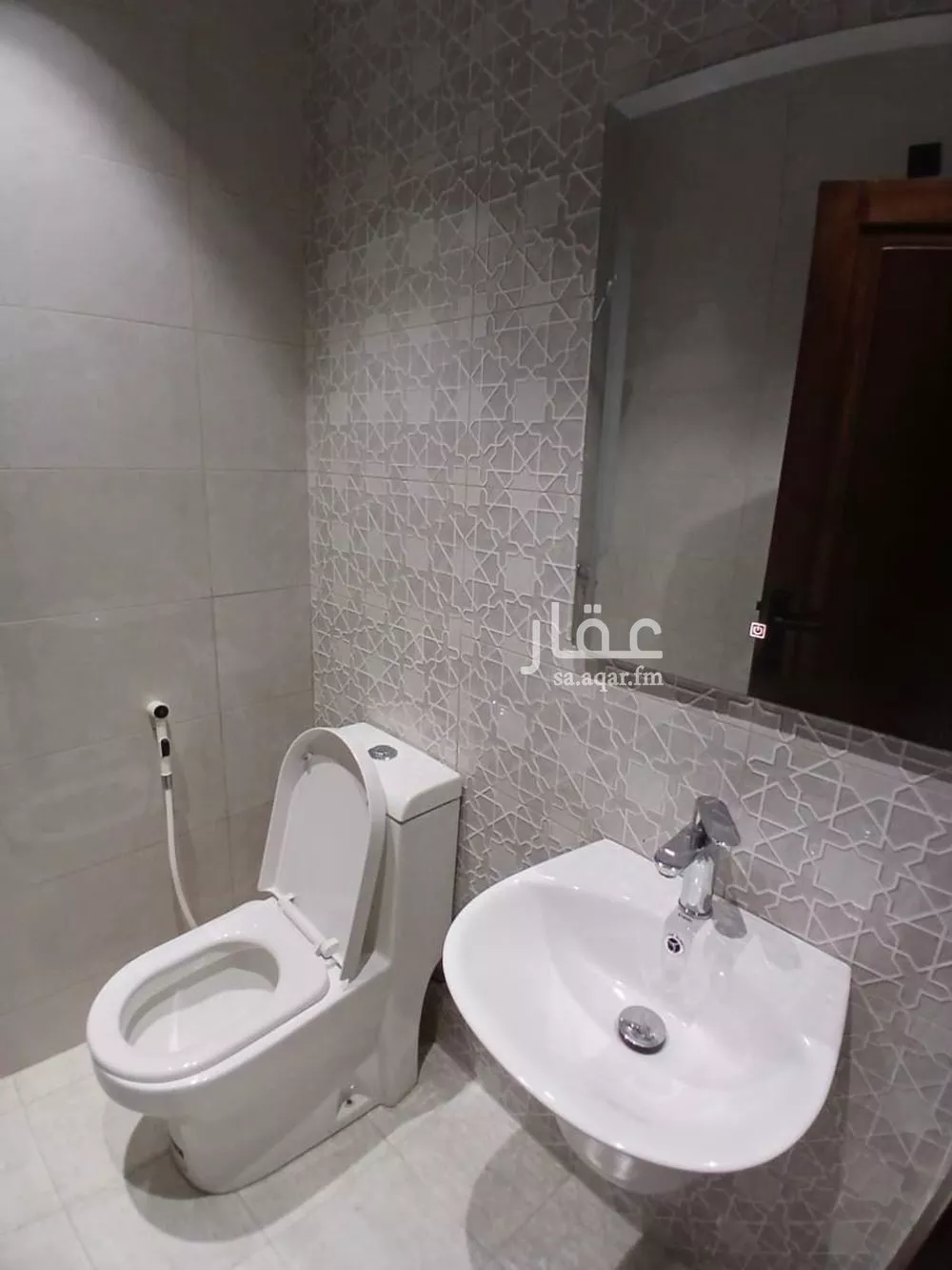 شقة 3 غرف في مشرفة 5