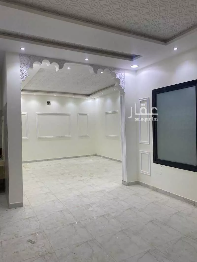 فيلا 8 غرف في الرمال 3