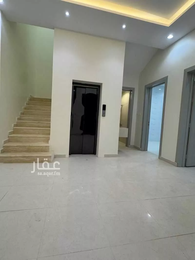 6 bedroom villa in Ash Sharq 11