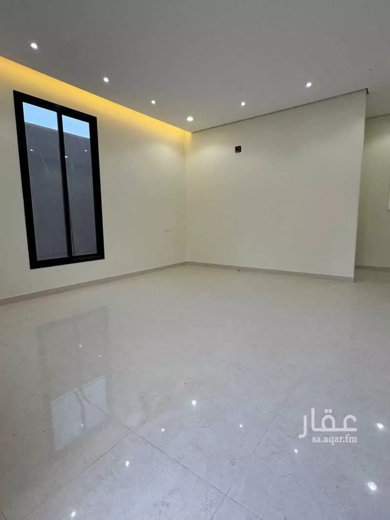 6 bedroom villa in Ash Sharq 5