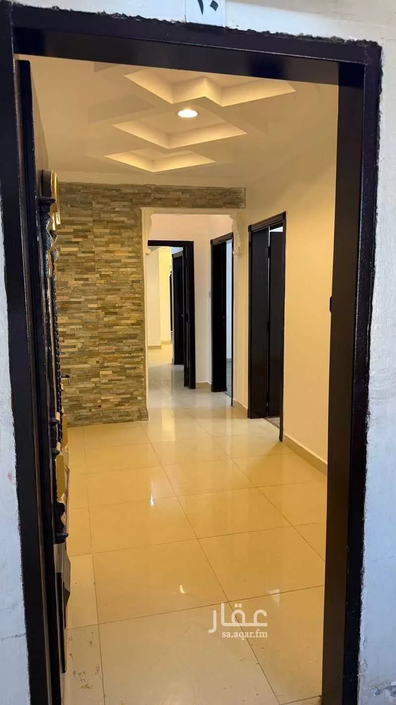 شقة 4 غرف في بدر 1