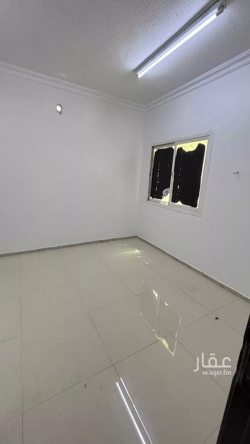 شقة 4 غرف في بدر 2