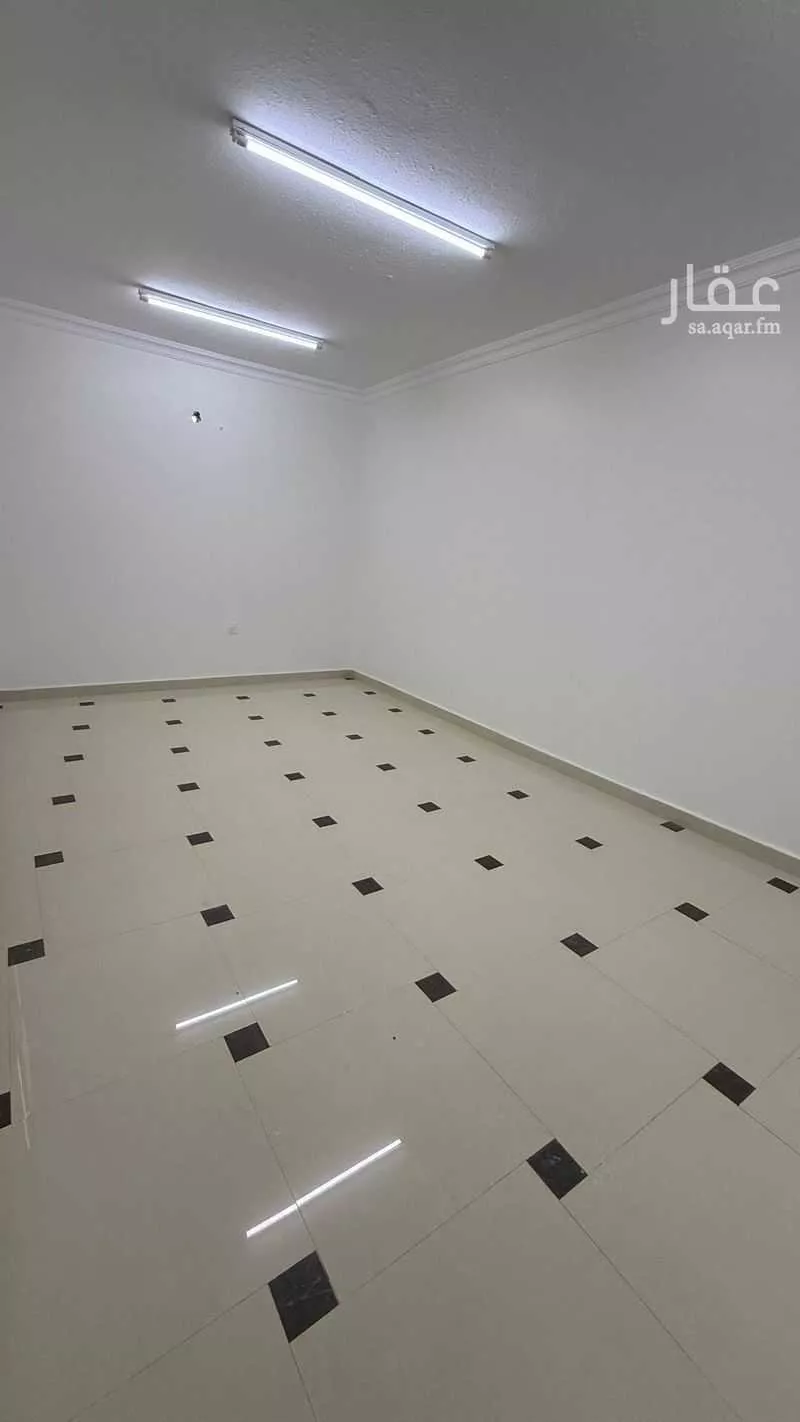 شقة 4 غرف في بدر 3