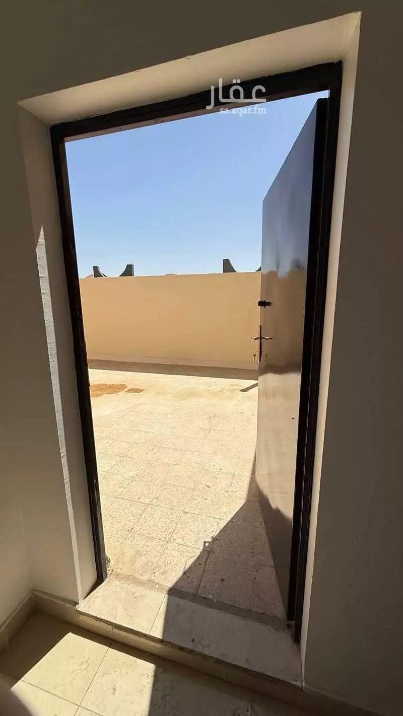 شقة 4 غرف في بدر 4