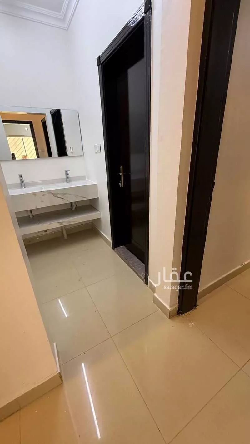 شقة 4 غرف في بدر 7