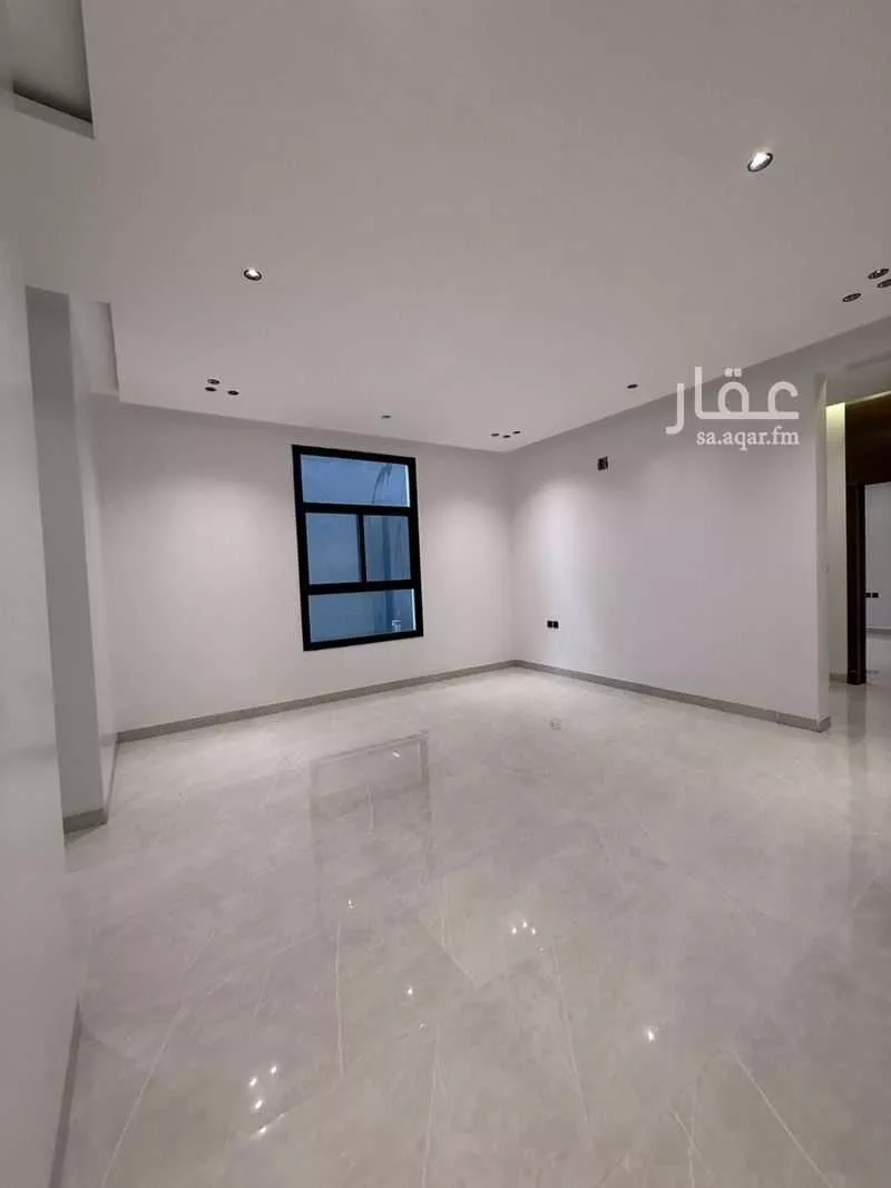 شقة 4 غرف في الشرق 11