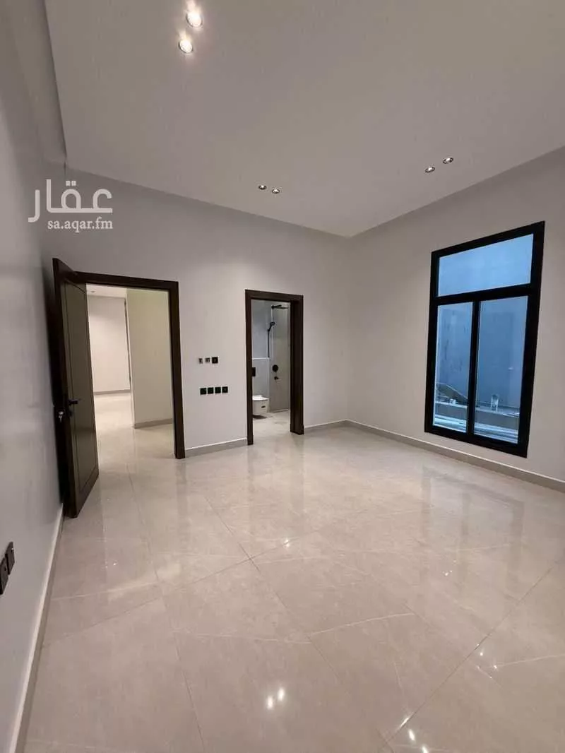 شقة 4 غرف في الشرق 13