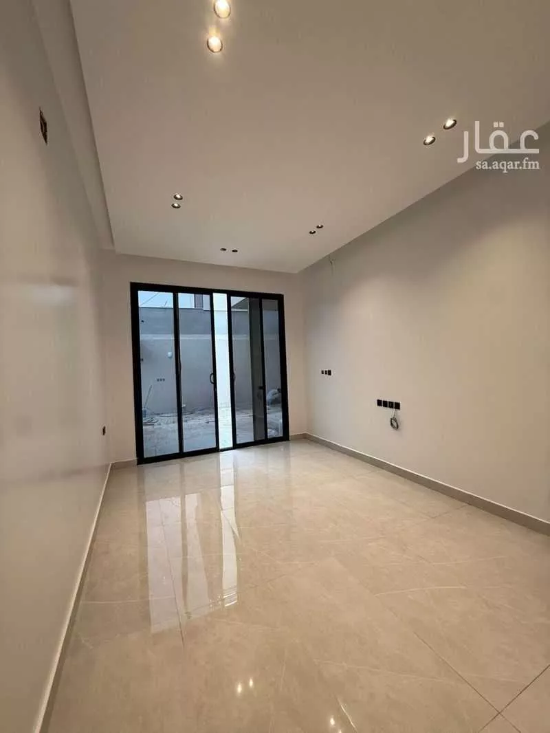 شقة 4 غرف في الشرق 3