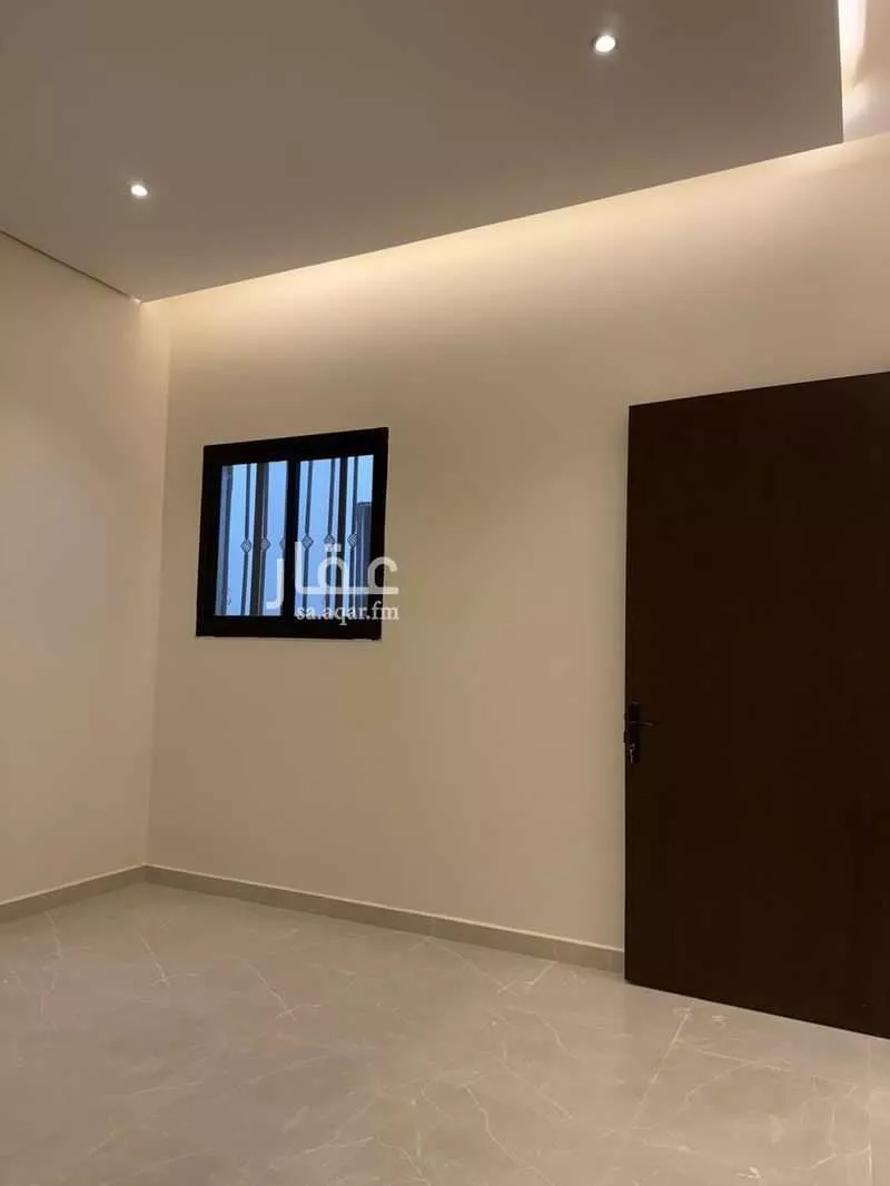 فيلا 6 غرف في الحائر 9